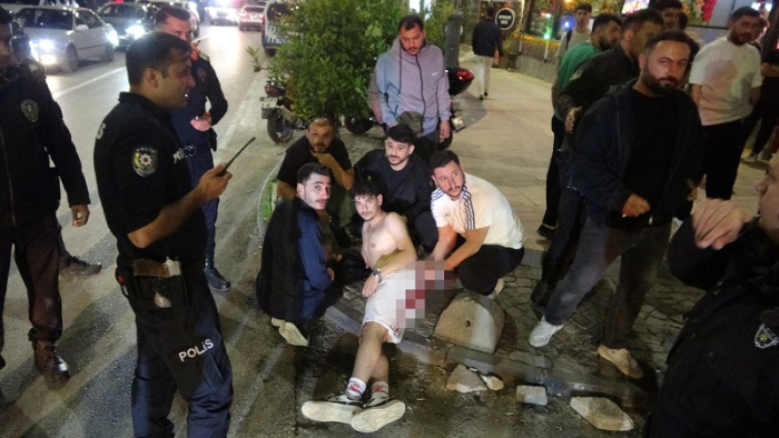 Antalya’da Derbi Coşkusu Kana Bulandı: Galatasaray Taraftarı Bıçaklandı