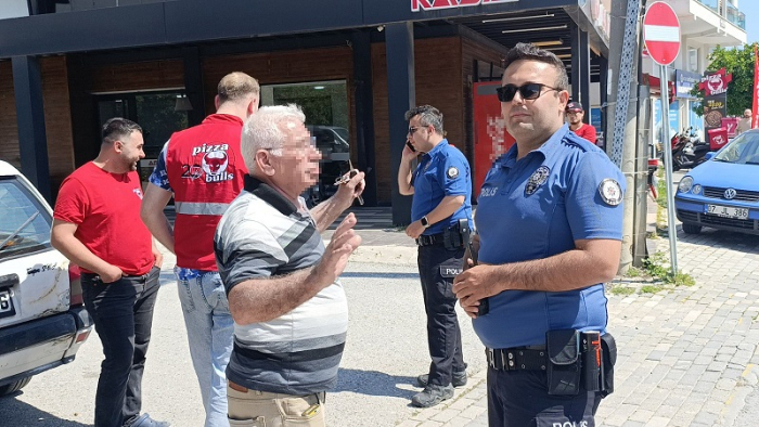 Manavgat’ta “Girilmez” İhlali Kaza Getirdi: Sürücü Yaralandı