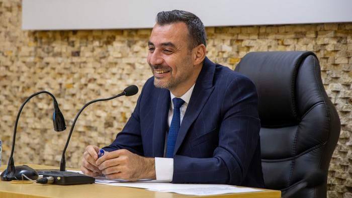 Başkan vekili Çiçek'ten sahte hesap uyarısı