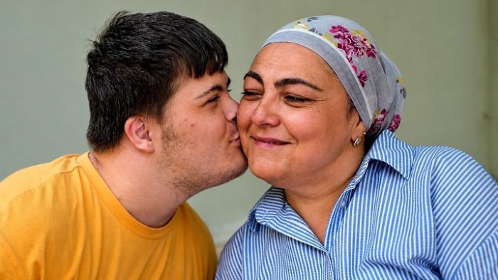 Antalya’da Fedakar Annenin 18 Yıllık Mücadelesi: "O Gülsün Yeter"