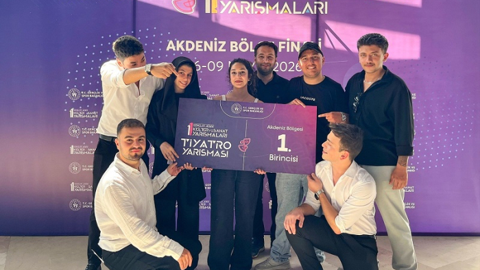 ALKÜ Tiyatro Topluluğu Bölge Şampiyonu Oldu