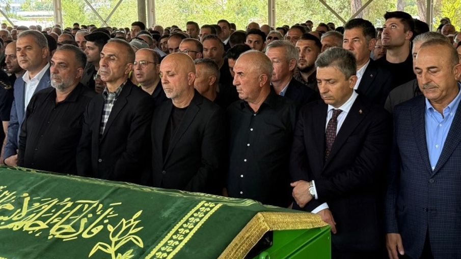 Mevlüt Çavuşoğlu'nun Acı Günü: Kardeşi Aydın Çavuşoğlu Son Yolculuğuna Uğurlandı