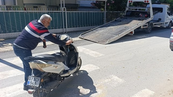 Manavgat'ta okul önünde akrobasi yapan ehliyetsiz sürücüye 92 bin TL ceza!